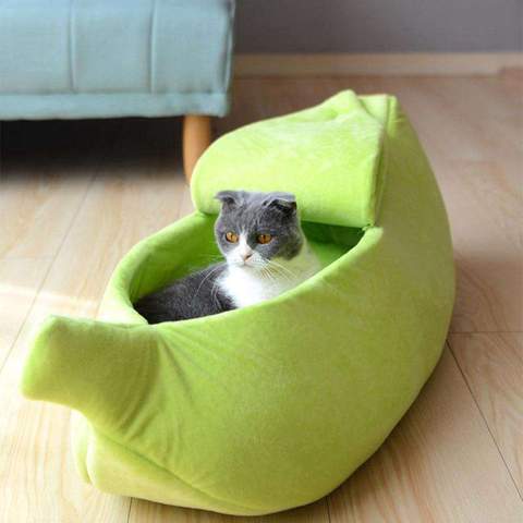 Banana-Shaped Dog Bed – Cozy Pet House and Warm Sofa