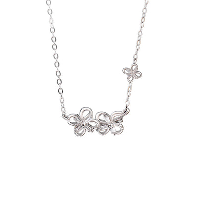 Women's Sterling Silver Petal Clover Necklace